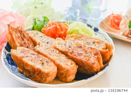 豚挽肉と野菜の巾着焼き　照り焼き風 138196744