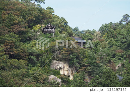 山寺　望遠 138197585