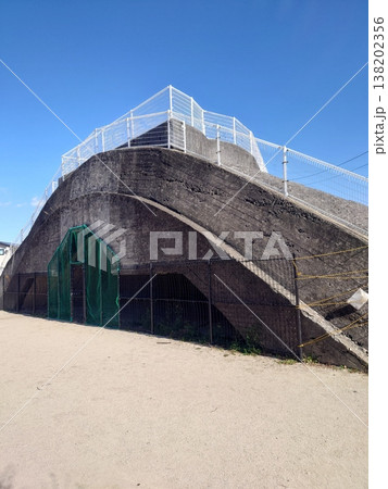 掩体壕　掩体壕跡　戦争遺構  (長崎県大村市／下原口公園) 138202356