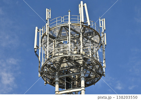 通信イメージ（電波塔:基地局） 138203550