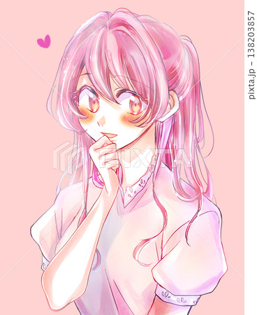 恋する可愛い女性　口元に手 138203857