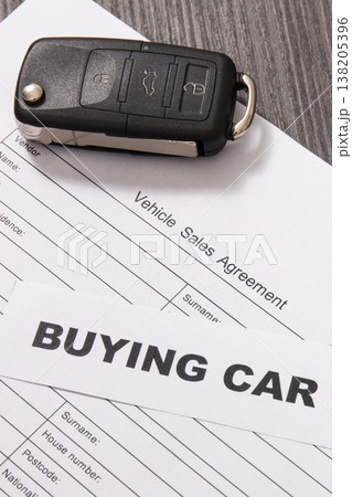Car key, inscription buying car and form of vehicle sales agreement Car key, inscription buying car and form of vehicle sales agreement 138205396