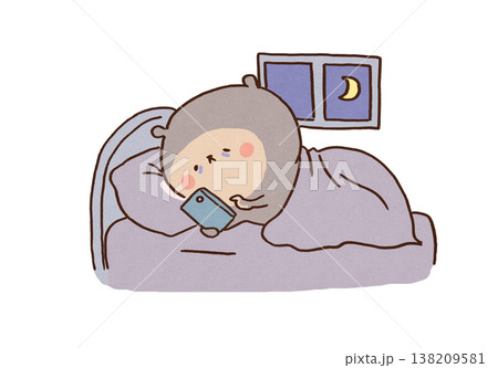 暗い部屋のベッドでスマホを見続けて睡眠不足になるクマのイラスト(スマホ依存・不眠) 暗い部屋のベッドでスマホを見続けて睡眠不足になるクマのイラスト(スマホ依存・不眠) 138209581