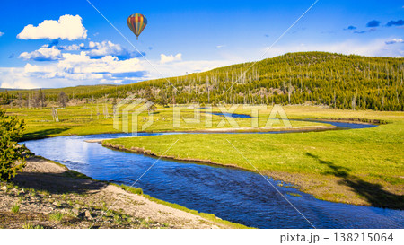 ヨセミテ国立公園のタイオガロードの絶景 138215064