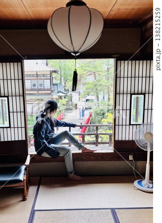 群馬県四万温泉の有名旅館の積善館からの景色 138215259