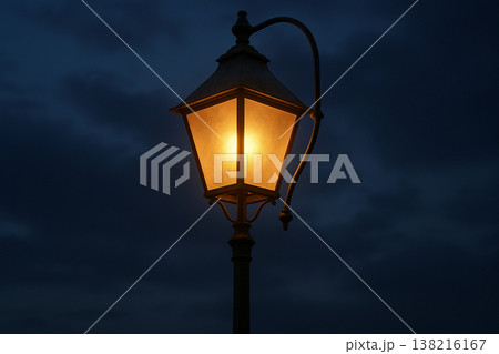 静かな夜 138216167