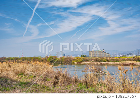 淀川風景 大阪府高槻市 枚方市 淀川風景 大阪府高槻市 枚方市 138217357