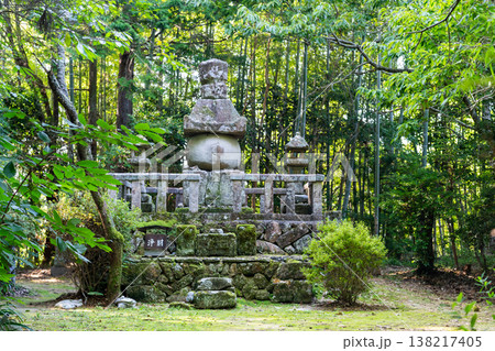 【日本100名城】月山富田城の秋の風景 堀尾吉晴の墓 島根県安来市 【日本100名城】月山富田城の秋の風景 堀尾吉晴の墓 島根県安来市 138217405
