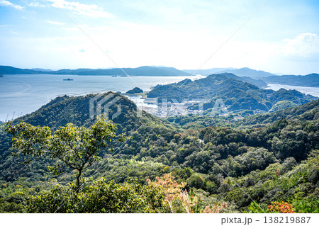 晩秋の江田島 古鷹山の山頂から見た瀬戸内海3 広島県江田島市 晩秋の江田島 古鷹山の山頂から見た瀬戸内海3 広島県江田島市 138219887