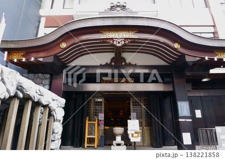 大須商店街にある万松寺の本堂 大須商店街にある万松寺の本堂 138221858