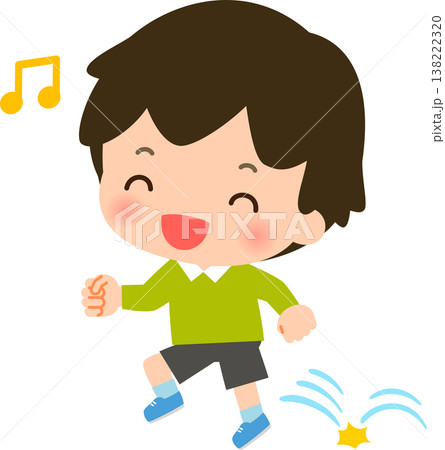 スキップする男の子 138222320