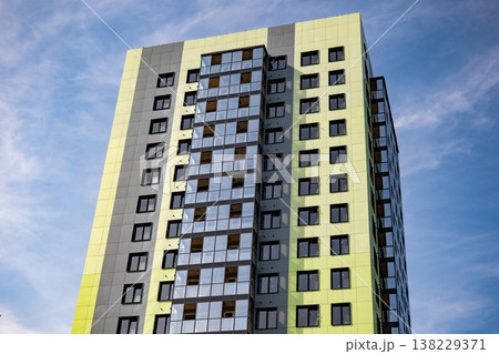 Residential building with contemporary architecture, providing housing in an urban environment 138229371