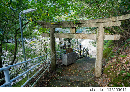 速川神社の参道入口の鳥居 速川神社の参道入口の鳥居 138233611