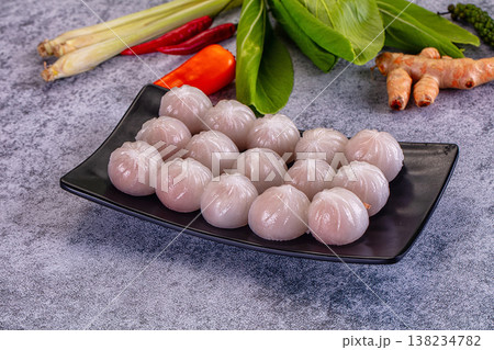 Steamed stuffed dim sum with prawn Steamed stuffed dim sum with prawn 138234782
