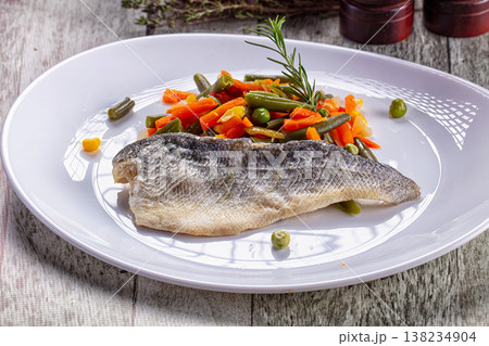 Steamed seabass fish fillet with vegetables 138234904