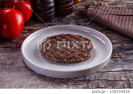 Grilled beef burger minced cutlet Grilled beef burger minced cutlet 138234916