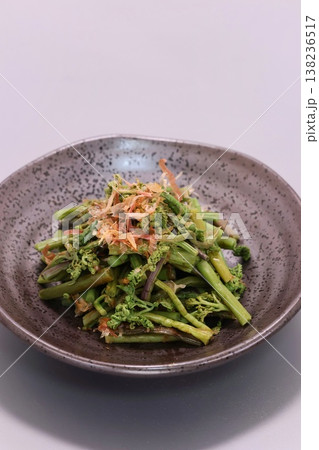 わらびのおひたし 蕨 季節の食べ物 春 わらびのおひたし 蕨 季節の食べ物 春 138236517