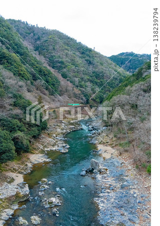 日本 京都の嵐山の鴨川と保津峡 日本 京都の嵐山の鴨川と保津峡 138239794