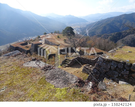 竹田城(兵庫県朝来市)2025年12月撮影 竹田城(兵庫県朝来市)2025年12月撮影 138242124