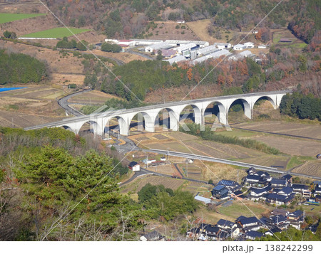 虎臥城大橋（とらふすじょうおおはし）兵庫県朝来市　2025年12月撮影 138242299