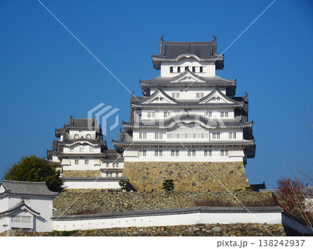姫路城(兵庫県姫路市)2025年11月撮影 姫路城(兵庫県姫路市)2025年11月撮影 138242937