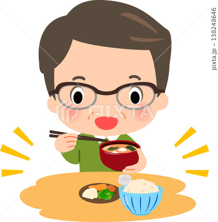 ご飯と漬物と味噌汁の食事を摂る中年男性 138248646