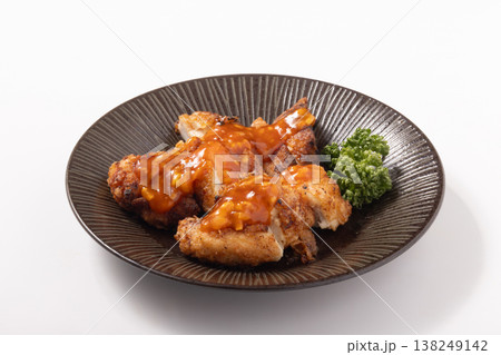 鶏ささみ 揚げ ピリ辛ソース 鶏ささみ 揚げ ピリ辛ソース 138249142