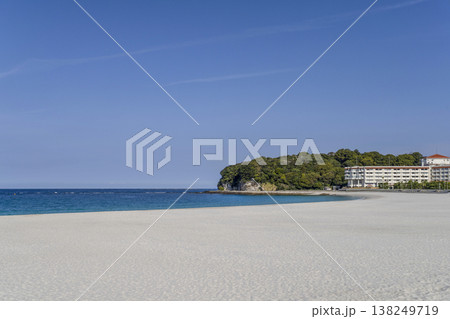 白良浜（和歌山県白浜海岸公園） 138249719