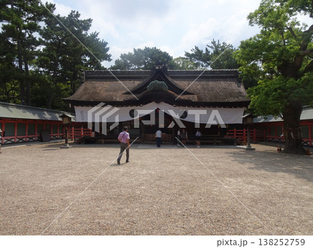 住吉大社の本殿（大阪府大阪市住吉区住吉） 138252759