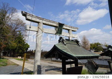 栃木県下都賀郡野木町の熊野神社の風景 138256018