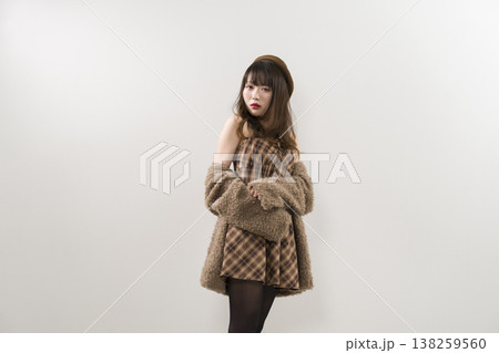 女性 女性 138259560