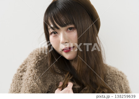 女性 女性 138259639