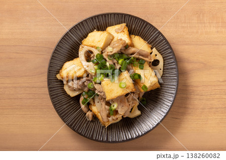 豚肉　厚揚げ豆腐　蓮根　炒め　 138260082