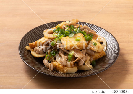 豚肉　厚揚げ豆腐　蓮根　炒め　 138260083