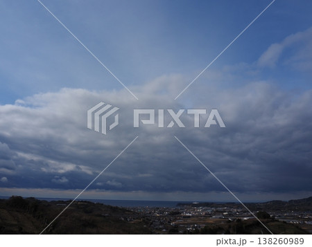 雲の多い空 雲の多い空 138260989