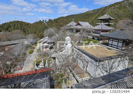 【奈良】壺阪寺で毎年行われる大雛曼荼羅は、面白いお雛様を探すのも楽しみの一つです。 【奈良】壺阪寺で毎年行われる大雛曼荼羅は、面白いお雛様を探すのも楽しみの一つです。 138261494