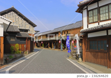 豆田町・御幸通り（伝統的建造物群保存地区・日田市） 138264620