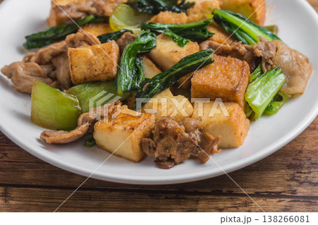 小松菜と厚揚げと豚肉の炒め物 138266081