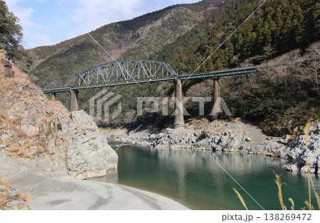 大歩危峡の第2吉野川橋梁 大歩危峡の第2吉野川橋梁 138269472