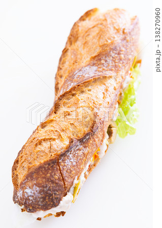 おいしいフランスパンツンサンド おいしいフランスパンツンサンド 138270960