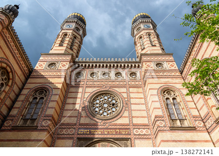 Dohany Street Synagogue known as the Great Synagogue, the largest synagogue in Europe, in Budapest, Hungary Dohany Street Synagogue known as the Great Synagogue, the largest synagogue in Europe, in Budapest, Hungary 138272141