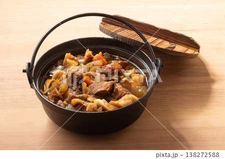牛もつ 味噌煮込み 牛もつ 味噌煮込み 138272588