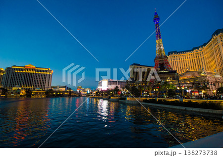 ラスベガスの夜景 138273738