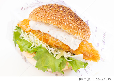 おいしいタルタルフィッシュサンド 138275049