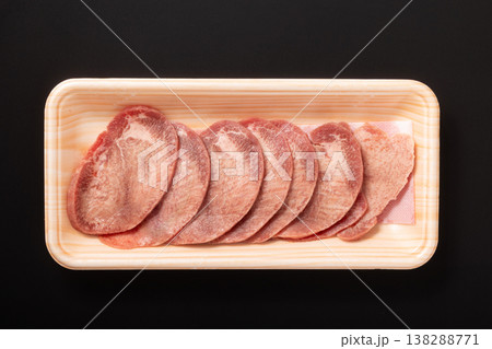 ［アイルランド産］牛たん　味付け　焼肉用 138288771