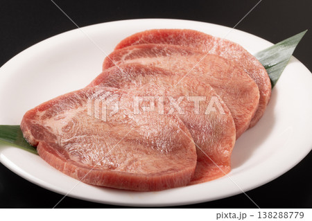 ［アイルランド産］牛たん　味付け　焼肉用 138288779