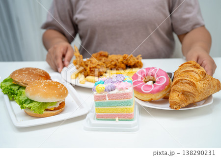 Junk food no good health eating for diet. Junk food no good health eating for diet. 138290231