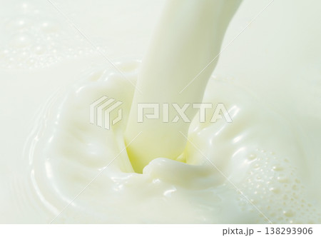 ミルク 138293906