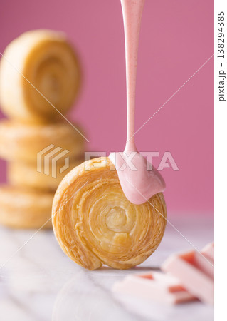 クロワッサンロール クロワッサンロール 138294385