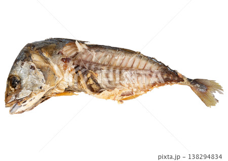Fried mackerel carcasses on a white background Fried mackerel carcasses on a white background 138294834